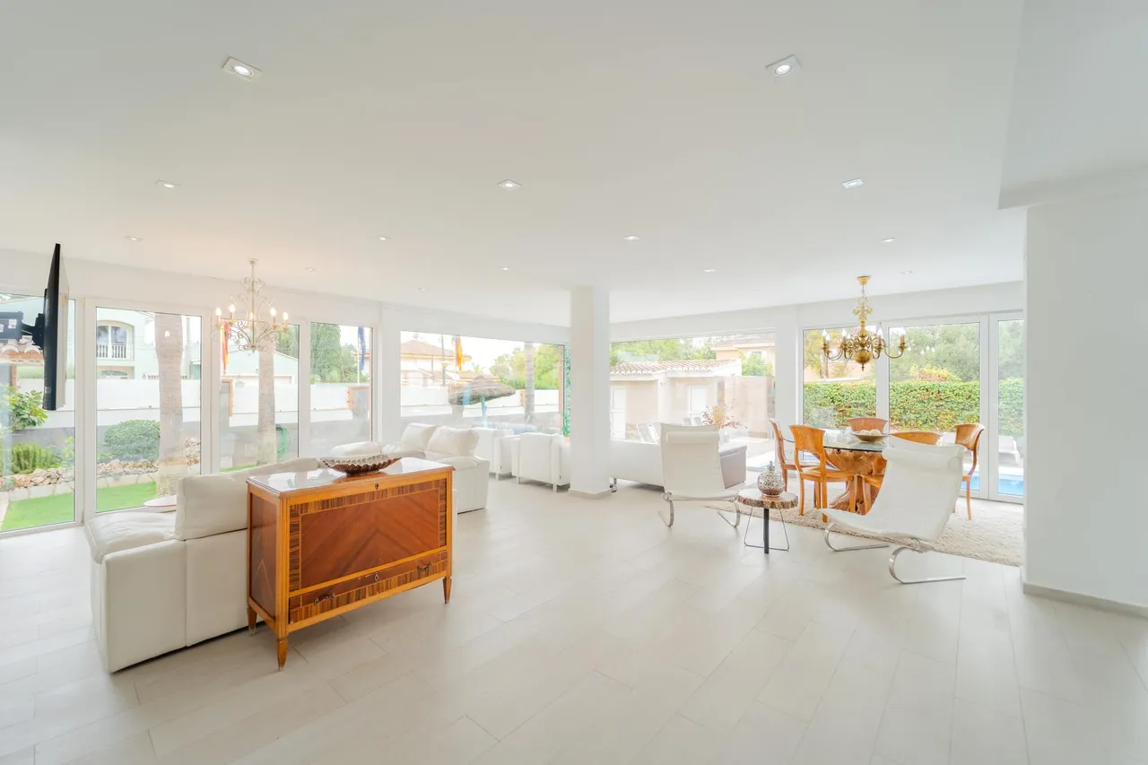 living - 500m² house / villa for rent in Bétera, Valencia - gallery - 6