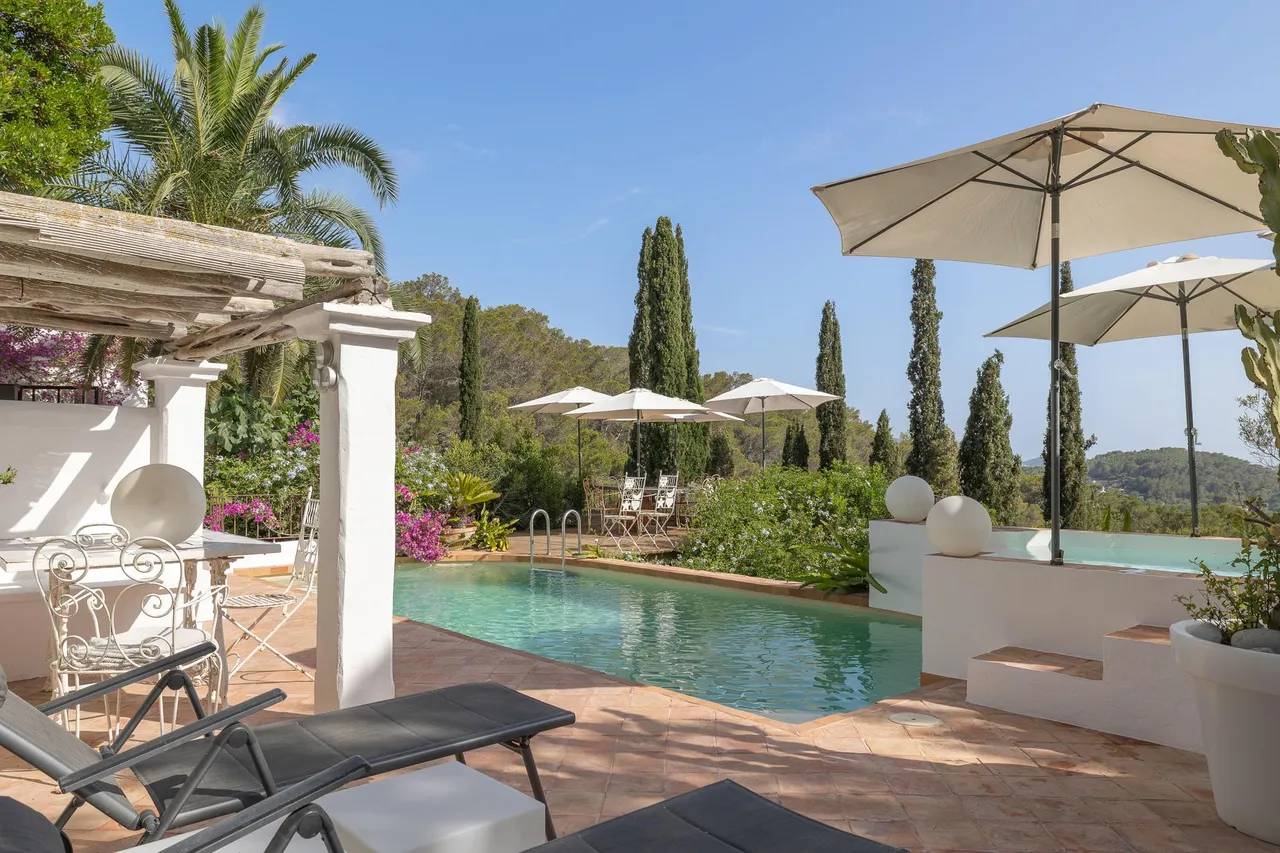 living - 322m² house / villa for sale in Santa Eulalia - gallery - 3