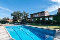 living - Casa / villa de 726m² en venta en Ciudalcampo, Madrid - gallery thumbnail - 2