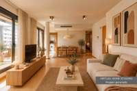 living - 100m² penthouse with 65m² terrace for sale in Ciudad de las Ciencias - gallery thumbnail - 6