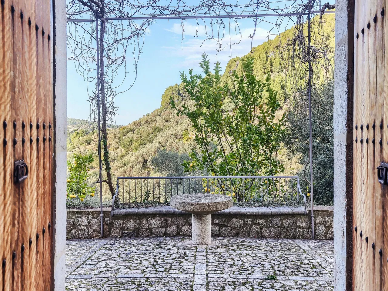 living - 621m² country house for sale in Sóller, Balearic Islands - gallery - 8
