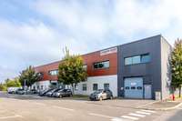 logistics - Local d’activités À Louer - gallery thumbnail - 1