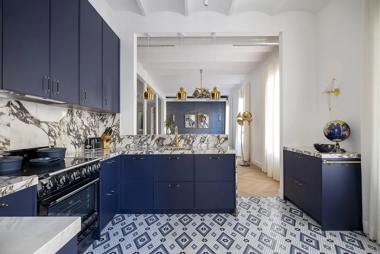 living - 199m² apartment with 7m² terrace for sale in Eixample Right - gallery - 4