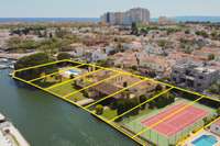 living - Parcela de 500m² en venta en Empuriabrava, Costa Brava - gallery thumbnail - 1