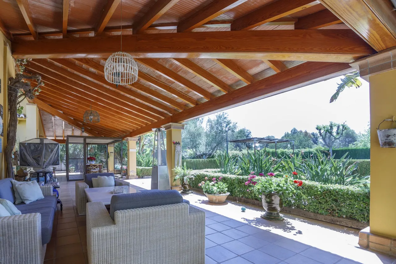 living - 244m² equestrian property for sale in Bétera, Valencia - gallery - 9