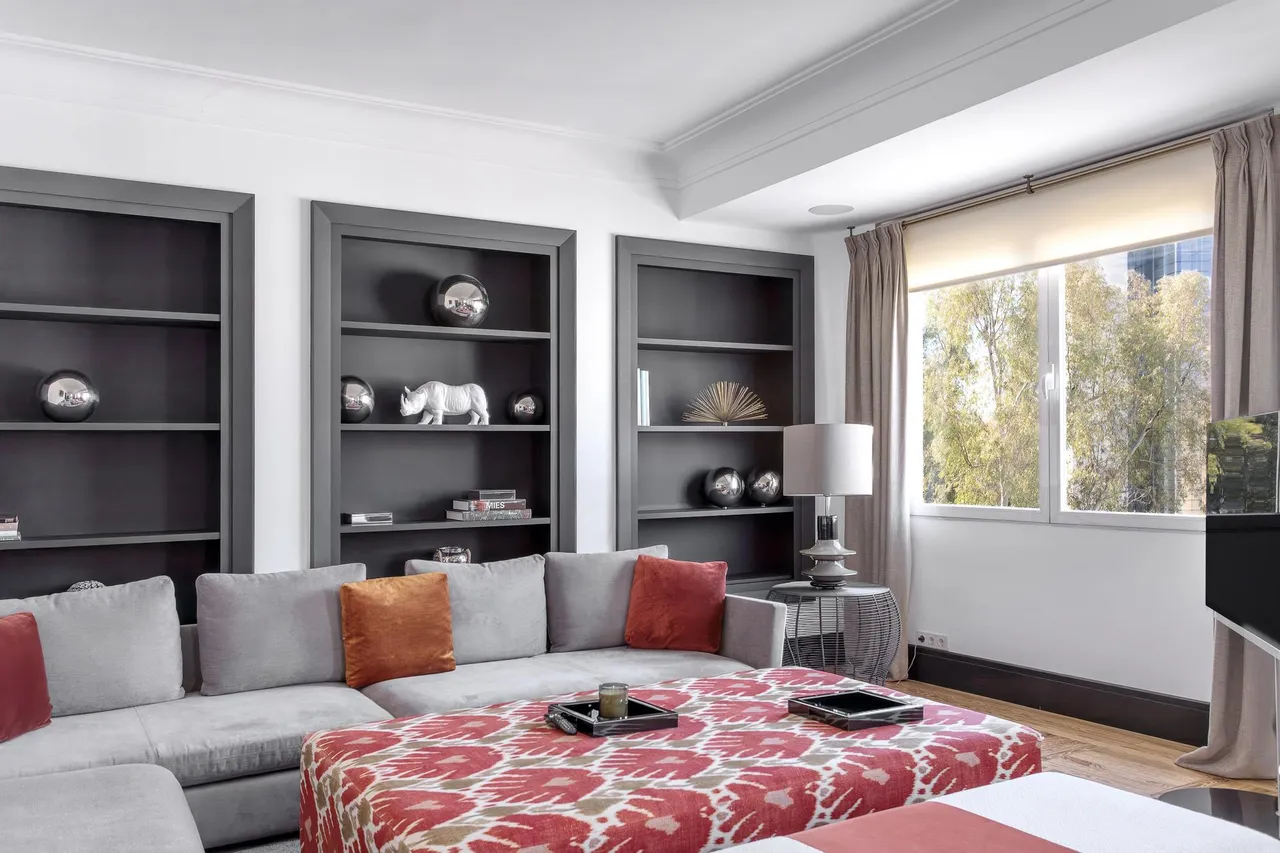 living - Piso de 375m² en alquiler en Castellana, Madrid - gallery - 4