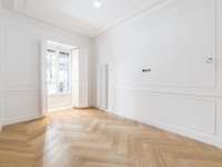 living - Piso de 194m² en venta en Chueca - Justicia, Madrid - gallery thumbnail - 1
