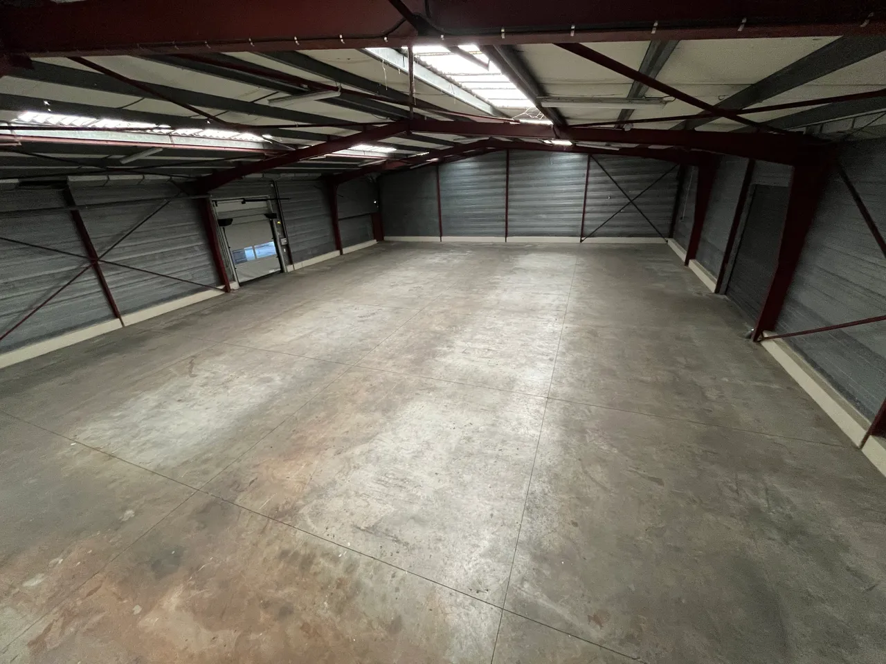 logistics - Light Industrial Premises / Offices For Rent - gallery - 6
