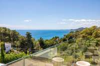 living - Casa / villa de 651m² en venta en Lloret de Mar - gallery thumbnail - 2