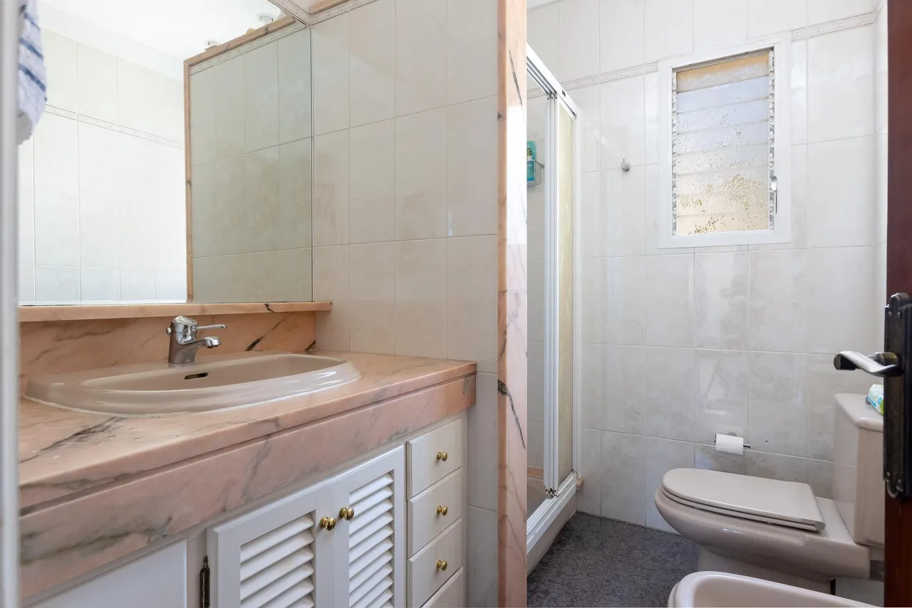 living - 226m² house / villa for sale in Cabrils, Barcelona - gallery - 10