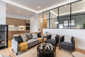living - 76m² apartment for sale in Arganzuela, Madrid - featured