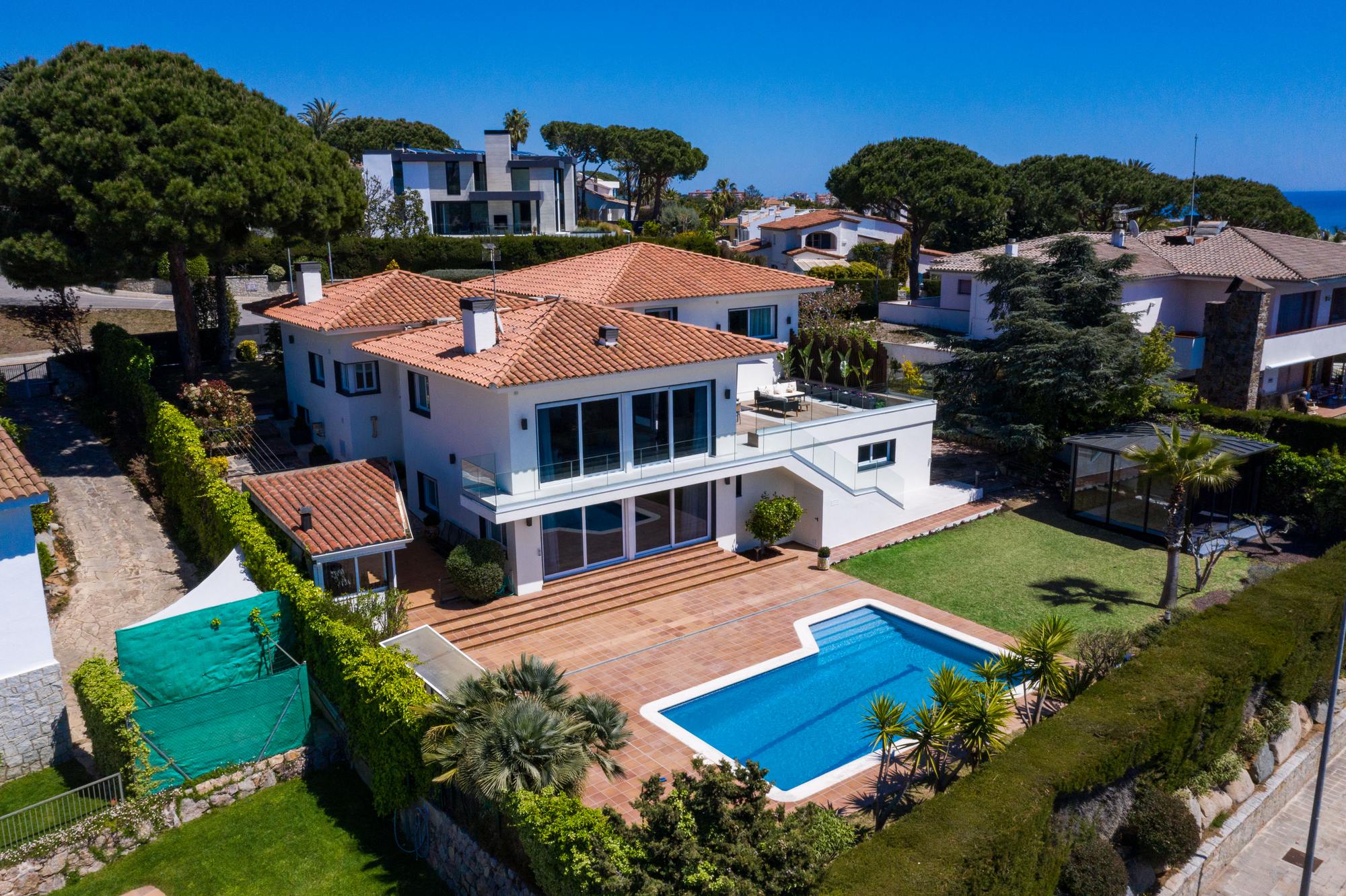 living - 600m² house / villa for sale in Alella, Barcelona - gallery - 9