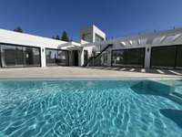 living - Villa de obra nueva con 3 dormitorios  en venta con piscina cerca del mar en Mijas Costa - gallery thumbnail - 1