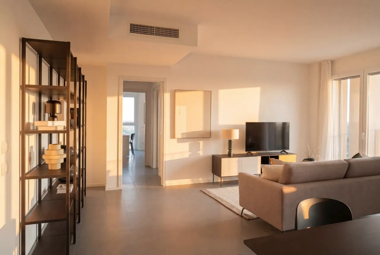 Three Bedrooms of 114 sqm - Edificio C1 - LivinUp  | Milano - Floor Plan - 1
