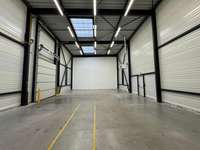 logistics - Activités / Bureaux À Louer - gallery thumbnail - 3