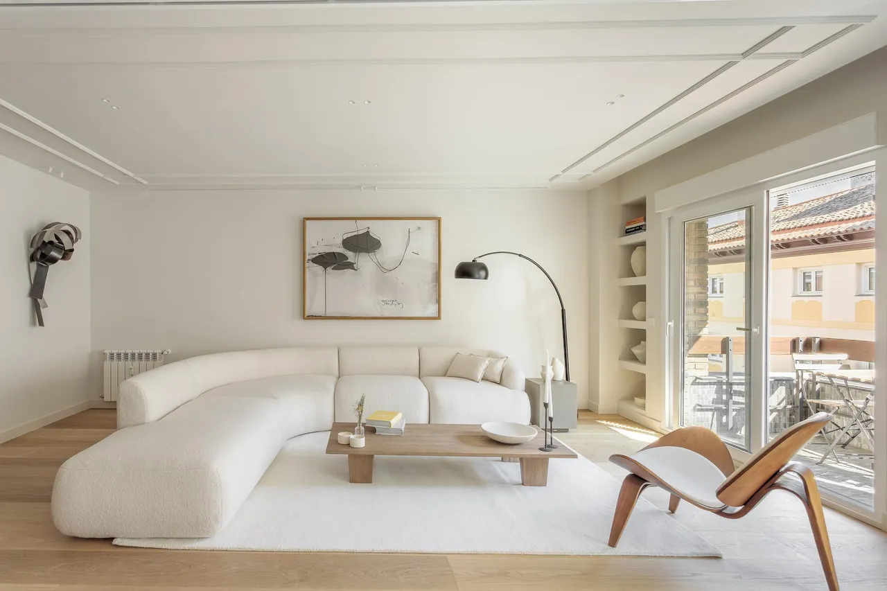 living - Piso de 234m² en venta en Recoletos, Madrid - gallery - 2