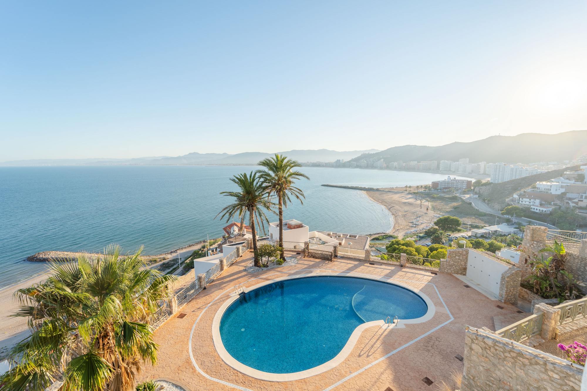 living - 491m² house / villa with 134m² terrace for sale in Cullera - gallery thumbnail - 3