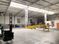logistics - Light Industrial Premises / Offices For Rent - gallery thumbnail - 4