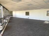logistics - Activités / Bureaux À Louer - gallery thumbnail - 9