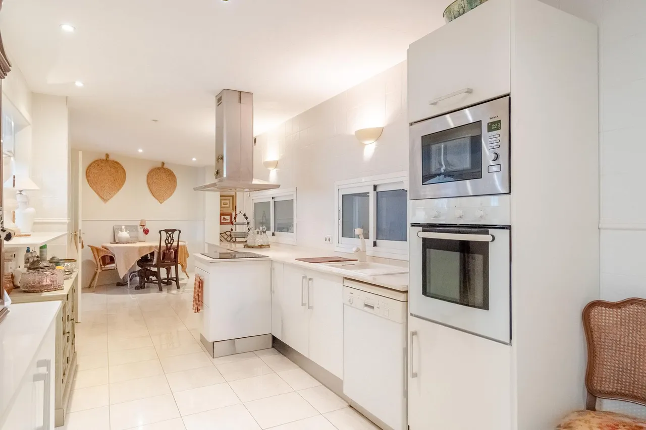 living - Piso de 257m² con 12m² terraza en venta en El Pla del Remei - gallery - 9