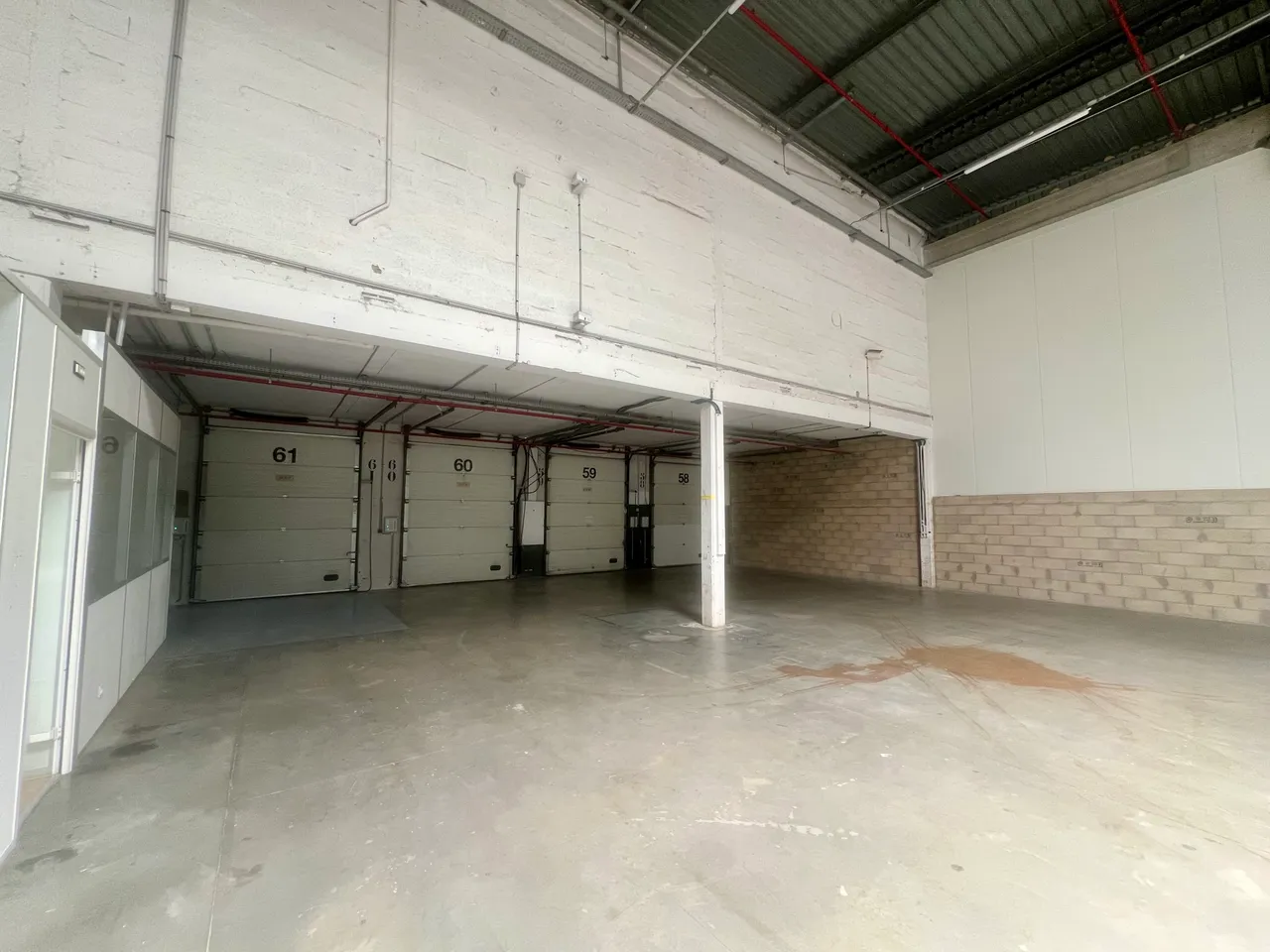logistics - Entrepôt / Bureaux À Louer - gallery - 10