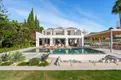 living - Casa / villa de 501m² con 155m² terraza en venta en Quinta - gallery thumbnail - 1