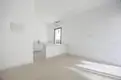 living - Casa / villa de 390m² con 1,129m² de jardín en venta en Los Monasterios - gallery thumbnail - 9