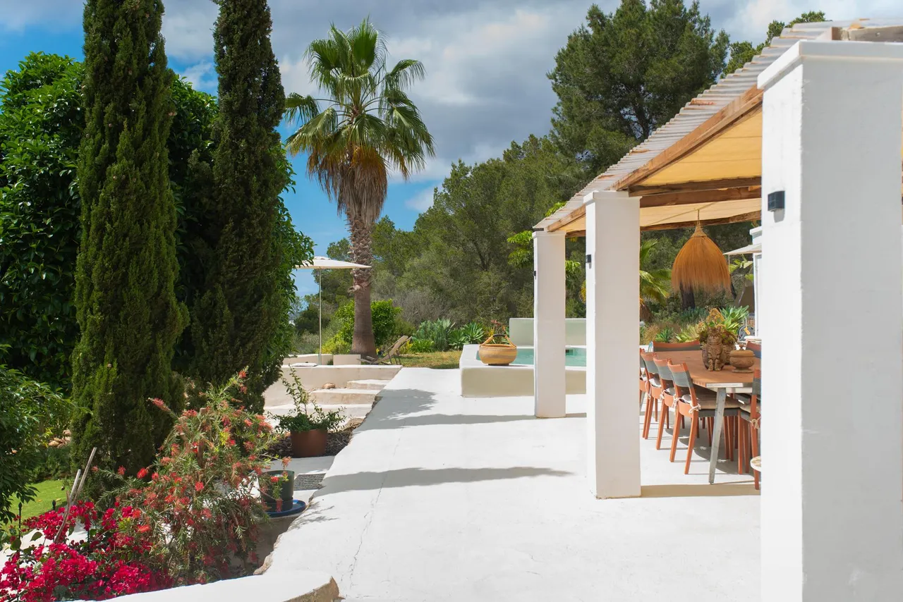 living - 239m² house / villa for sale in San Antonio - gallery - 2