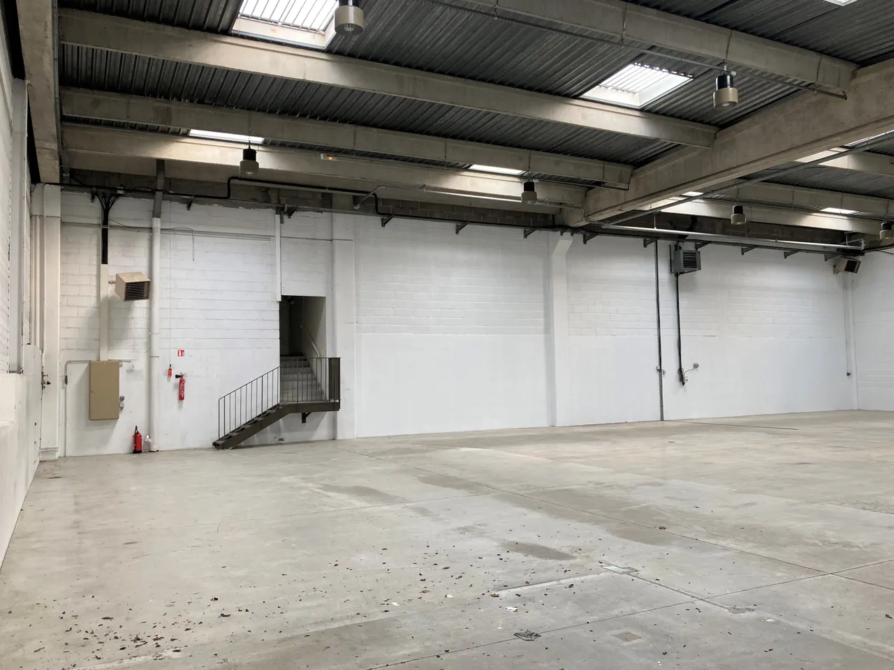 logistics - Activités / Bureaux À Louer - gallery - 8