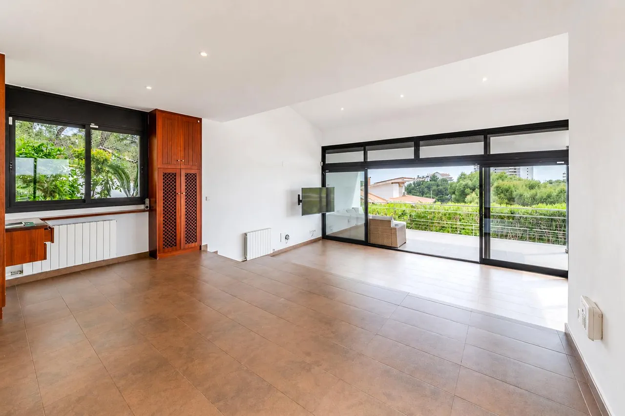 living - 252m² house / villa for sale in St Pere Ribes, Barcelona - gallery - 5
