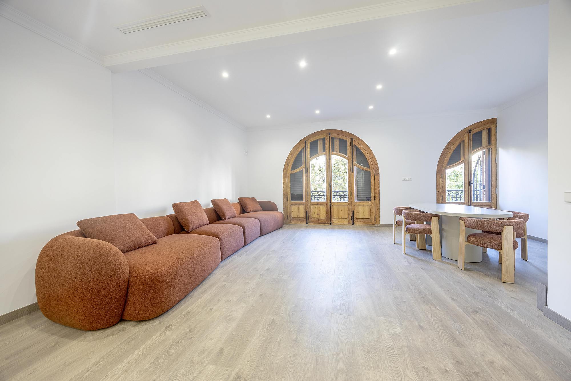 living - Piso de 210m² con 6m² terraza en alquiler en Sant Francesc - gallery - 9