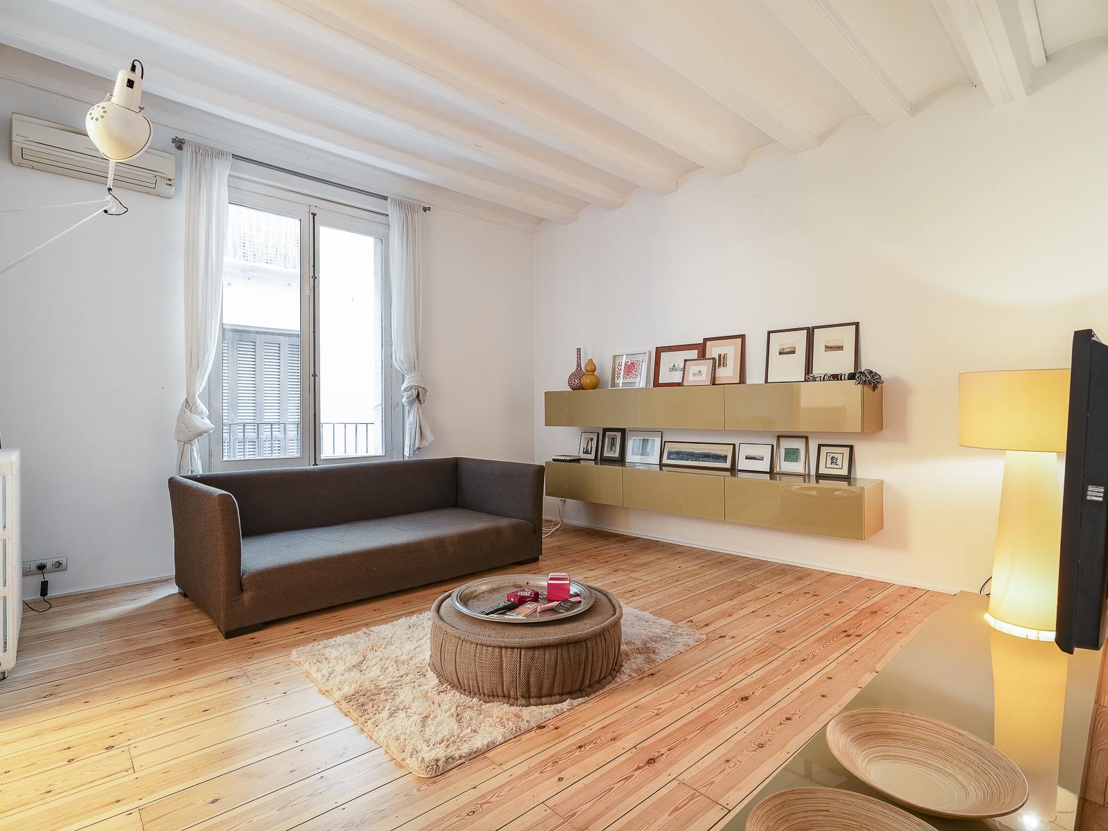 living - Piso de 146m² en venta en El Born, Barcelona - gallery - 7