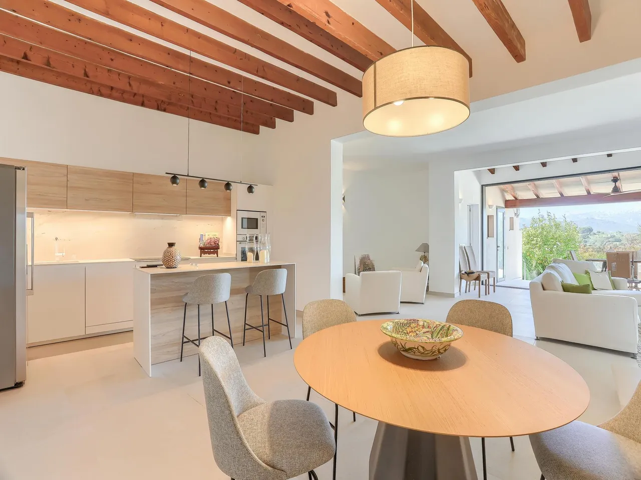 living - 200m² house / villa for sale in Llubí, Balearic Islands - gallery - 6