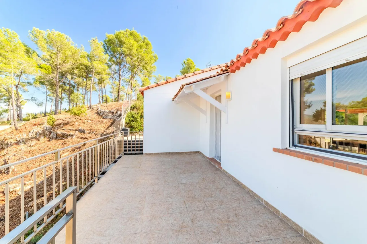 living - 181m² house / villa for sale in Olivella, Barcelona - gallery - 7