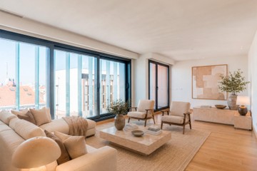 living - 229m² apartment for sale in Almagro, Madrid - featured