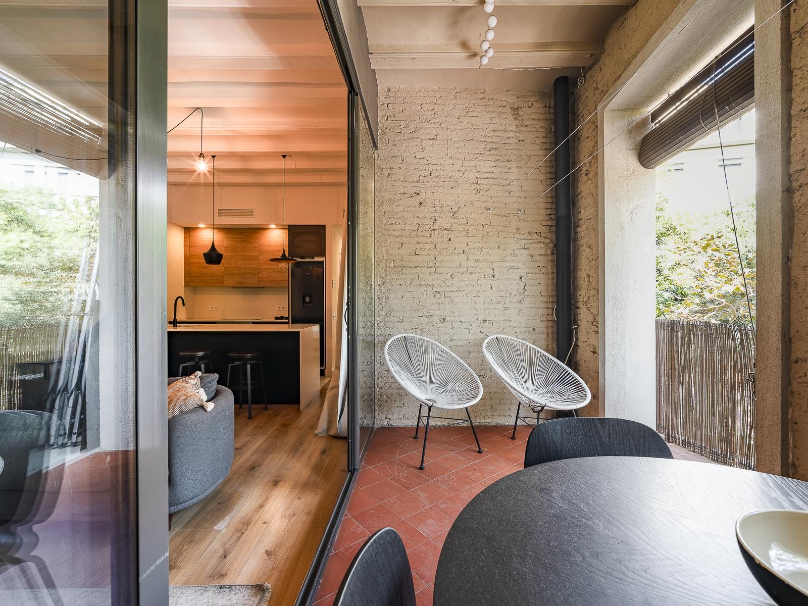 living - Piso de 75m² con 10m² terraza en venta en El Born - gallery thumbnail - 7