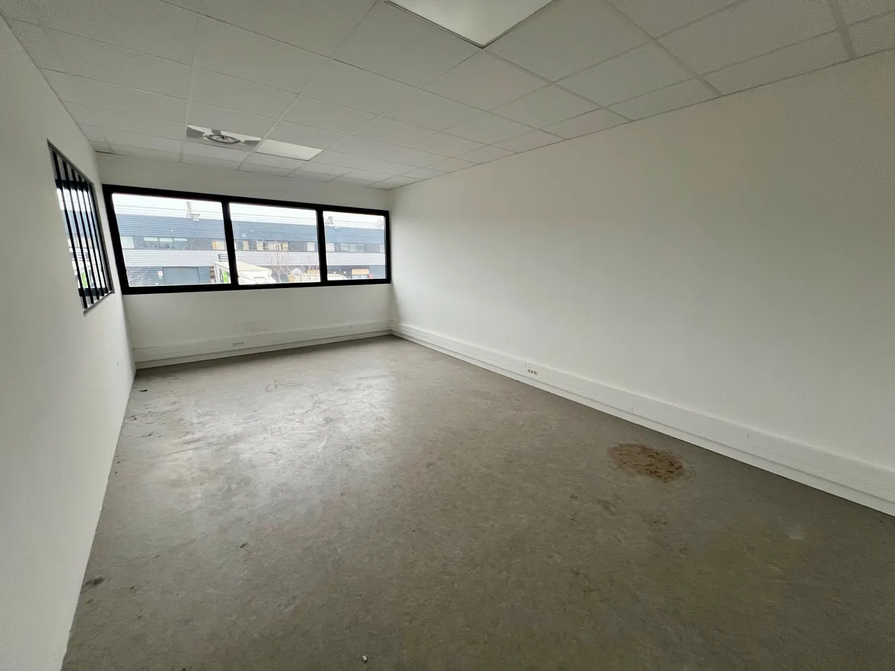 logistics - Activités / Bureaux À Louer - gallery - 6