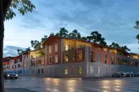 living - Forrest in Town - Living - Dils - gallery thumbnail - 6