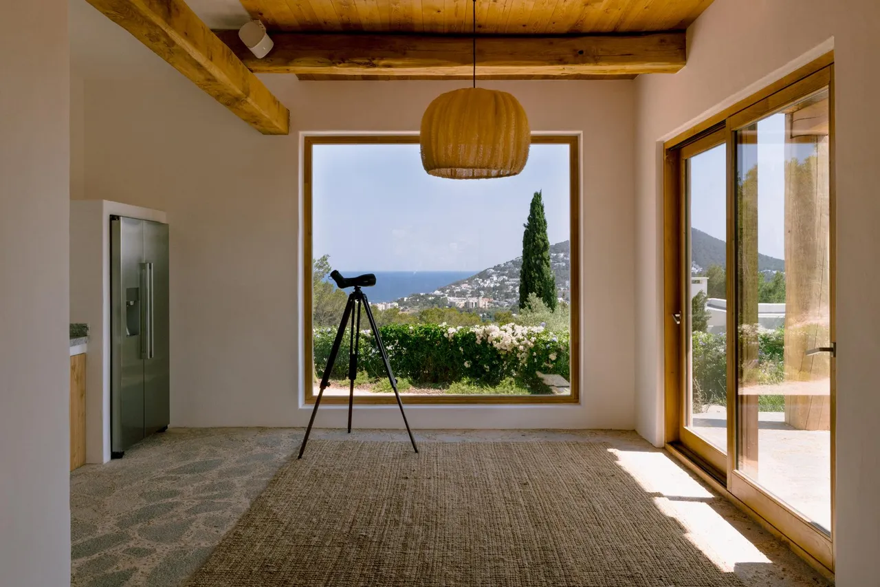 living - 1,154m² house / villa for sale in Santa Eulalia - gallery - 7