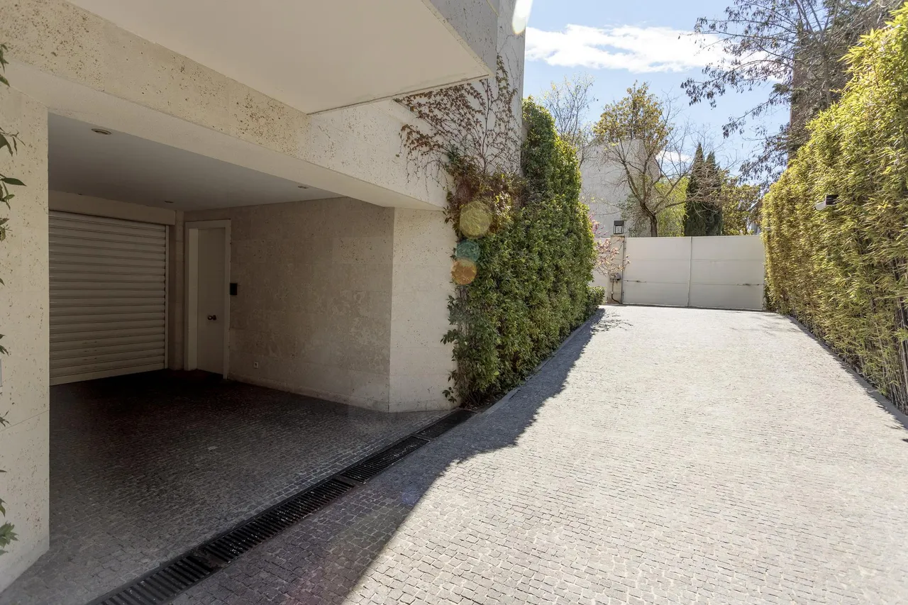 living - 857m² house / villa for sale in El Viso, Madrid - gallery - 8