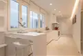 living - Piso de 292m² en alquiler en Jerónimos, Madrid - gallery thumbnail - 6