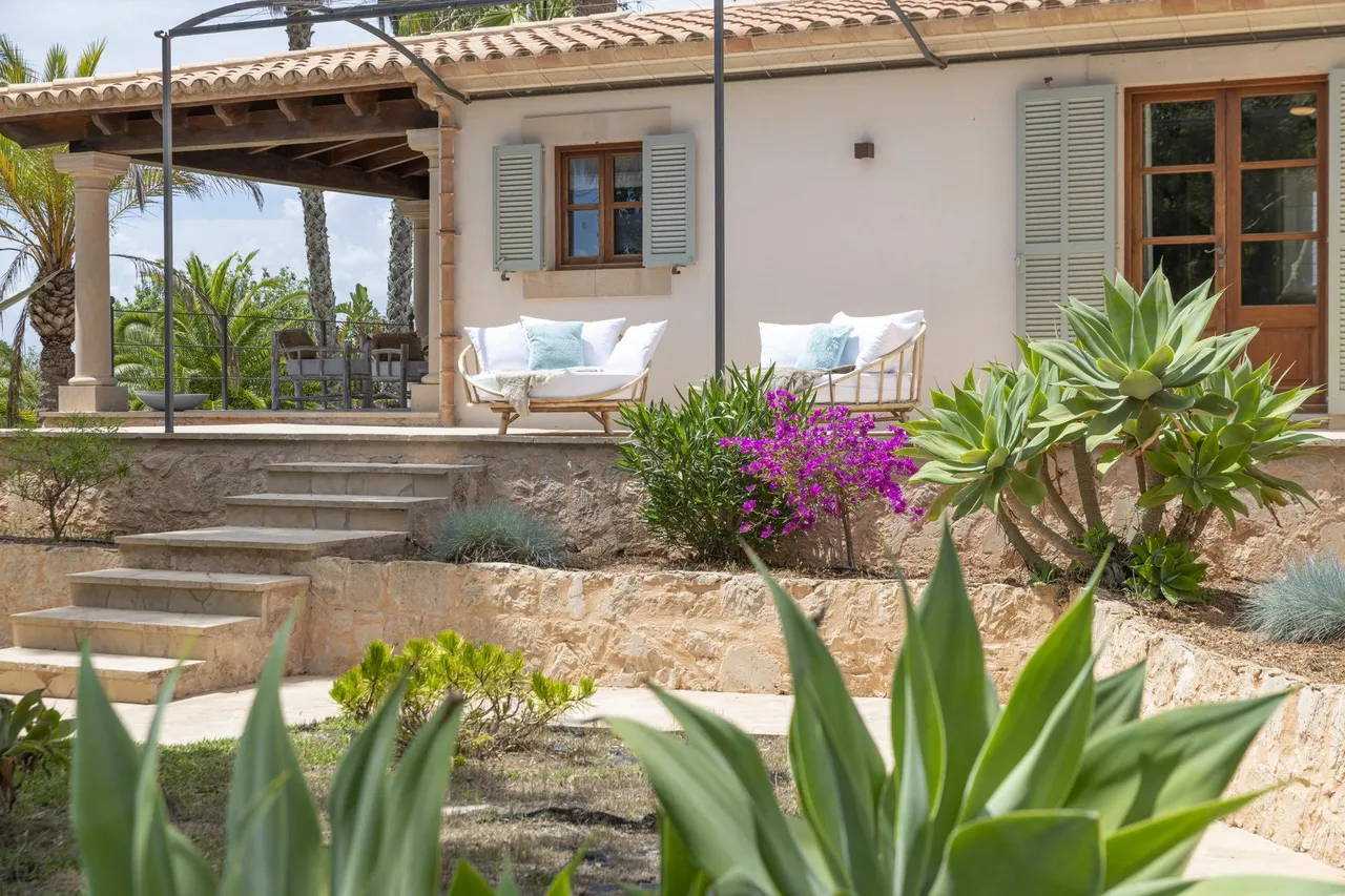 living - Casa rural de 450m² en venta en Felanitx, Islas Baleares - gallery - 9