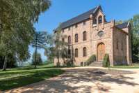 living - Castillo / palacio de 1,966m² en venta en La Selva, Girona - gallery thumbnail - 8