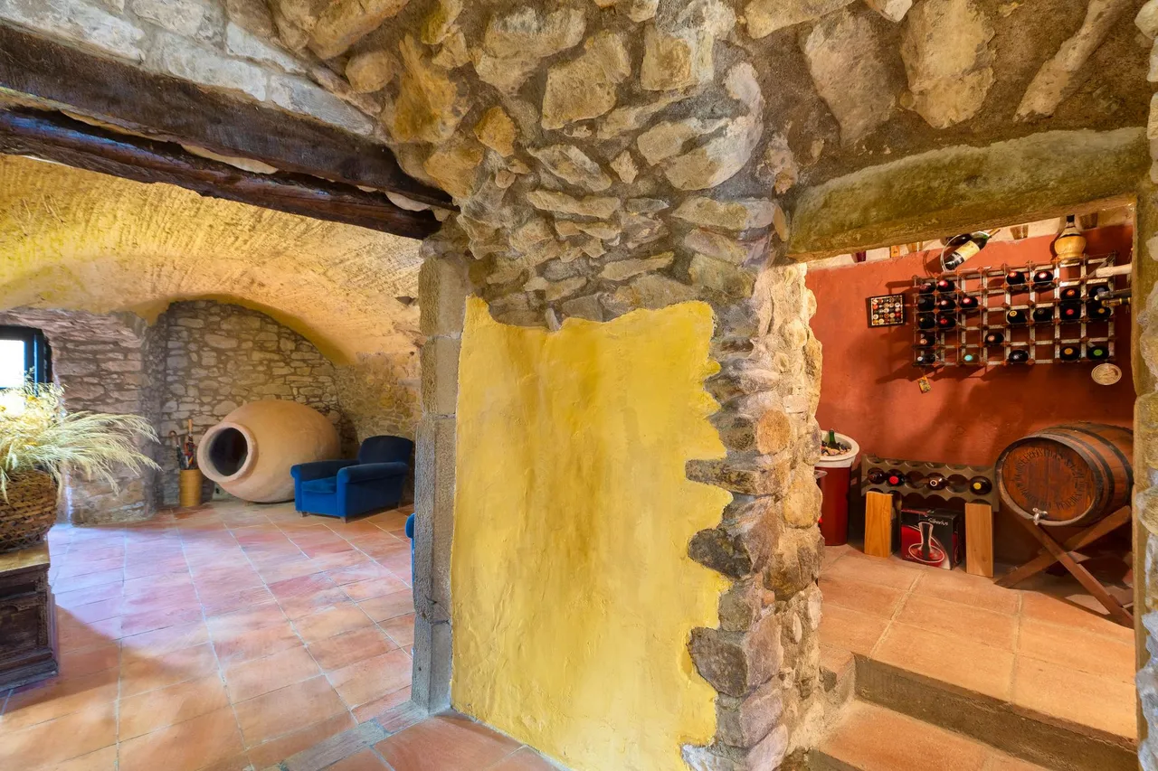 living - Casa / villa de 530m² con 58m² de jardín en venta en Baix Empordà - gallery - 10