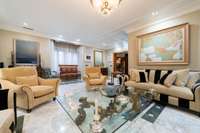 living - Casa / villa de 1,035m² en venta en Conde de Orgaz y Piovera - gallery thumbnail - 6