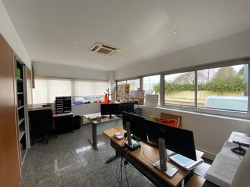 logistics - Mixte Activités / Bureaux À Louer - featured