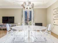 living - Piso de 209m² en venta en Eixample Derecho, Barcelona - gallery thumbnail - 7