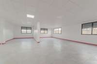 office - Bureaux À Louer - gallery thumbnail - 3