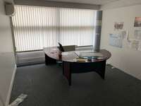 logistics - Activités / Bureaux À Louer - gallery thumbnail - 5