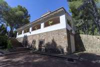 living - 367m² house / villa for sale in Bétera, Valencia - gallery thumbnail - 5
